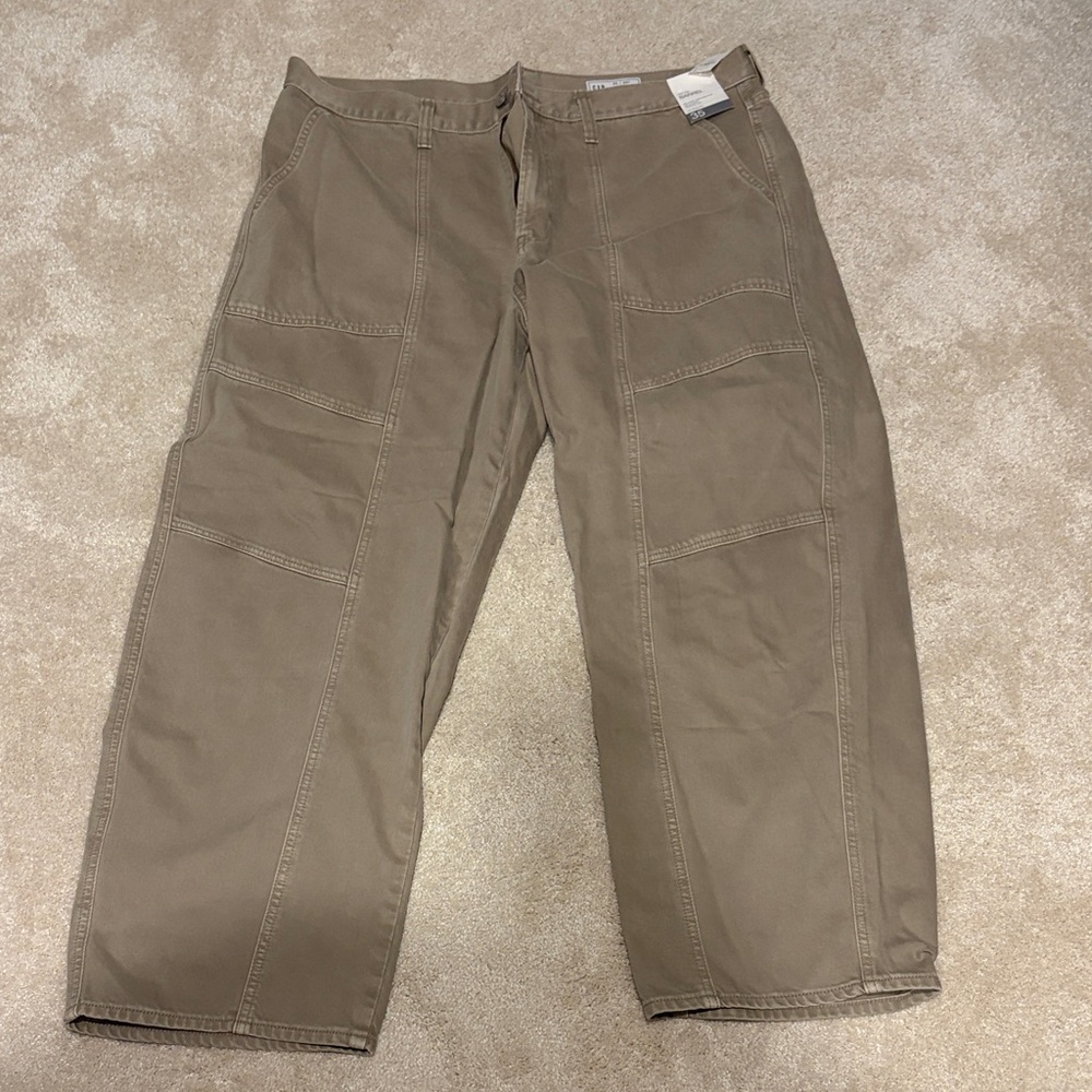 GAP Women’s Barrel Jeans